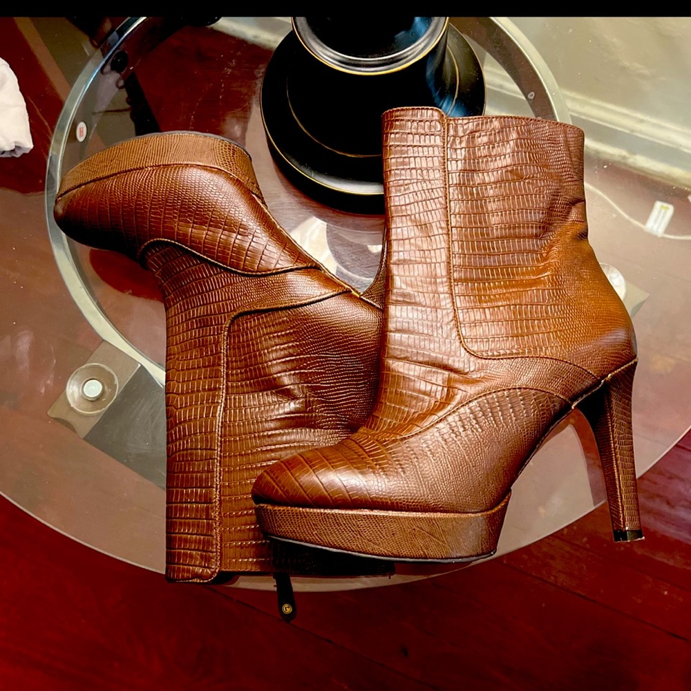 RockPort brown boots